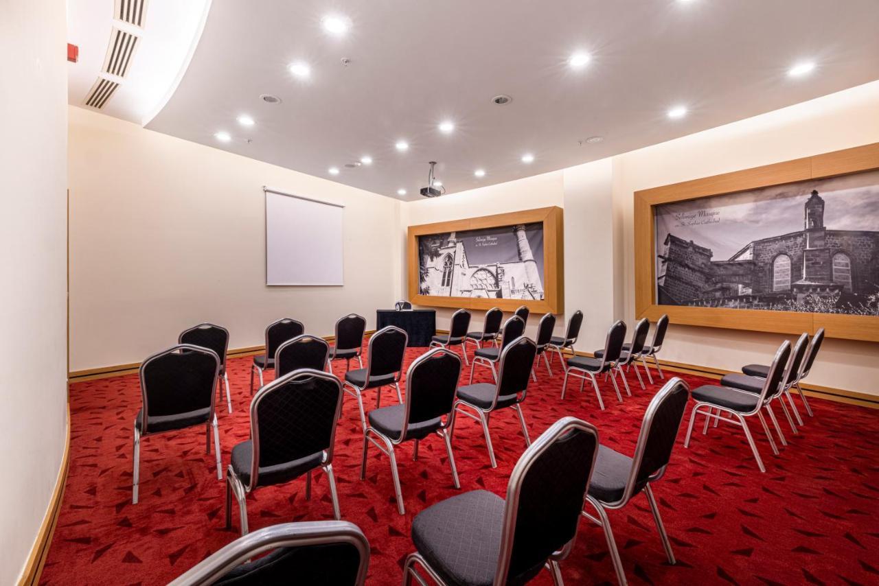 Grand Pasha Lefkosa Hotel & Casino Kültér fotó